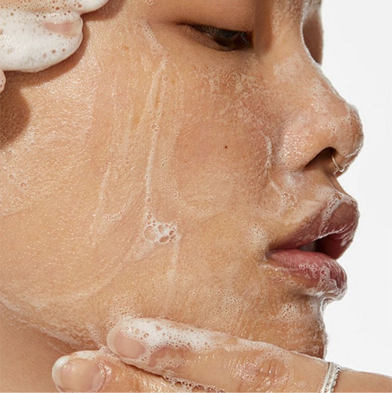Image of Comment choisir le bon nettoyant pour votre type de peau ?
